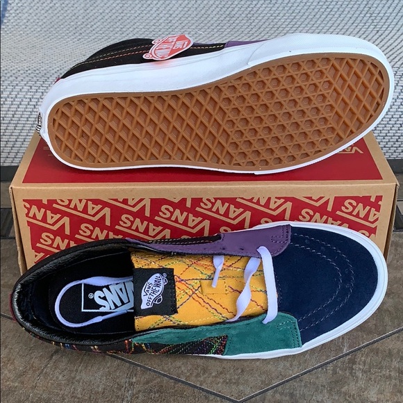 VANS SK8-Hi (Frenzy) Dark Rainbow WMNS - Picture 3 of 16